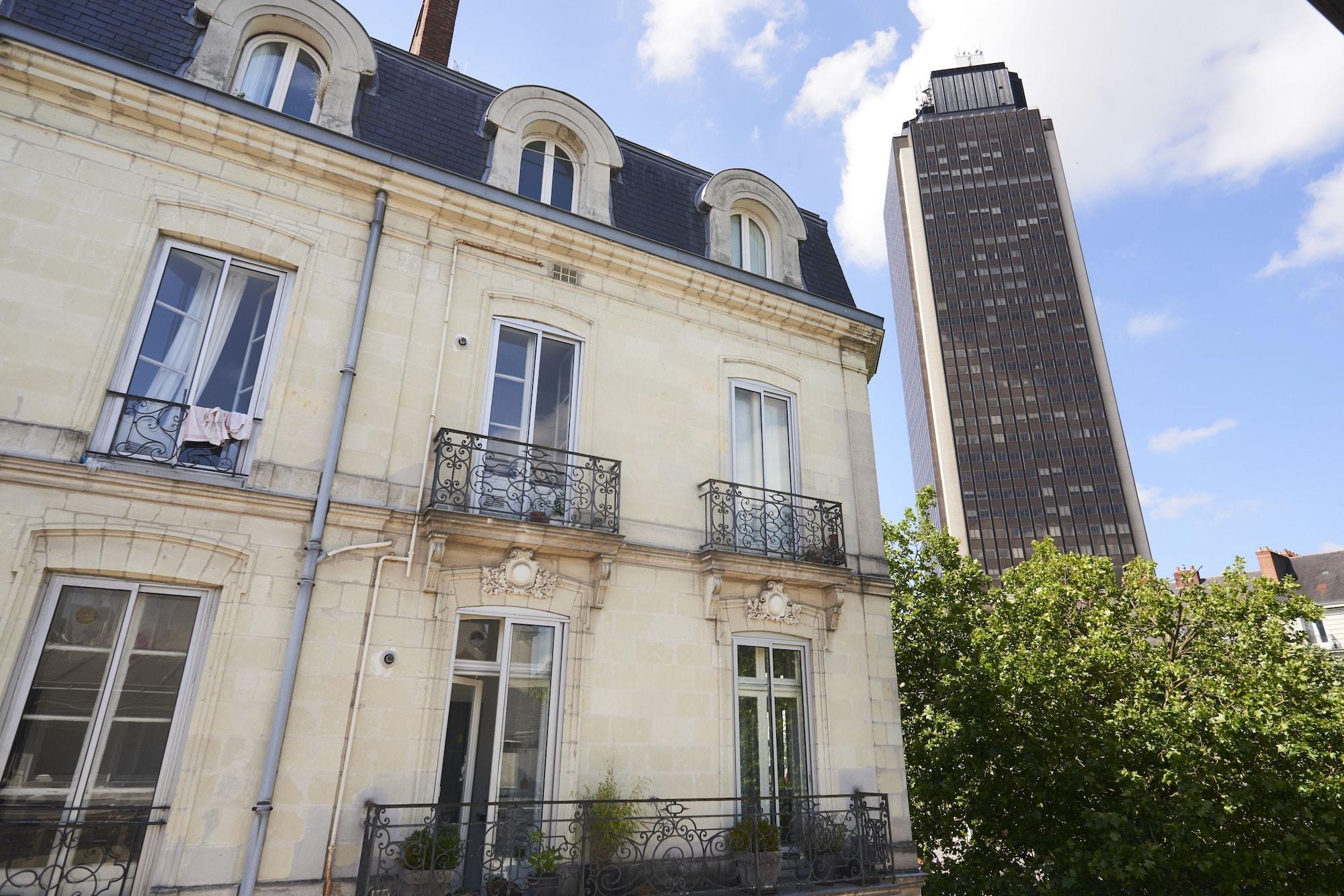 Logis Hotel Duquesne Нант Экстерьер фото